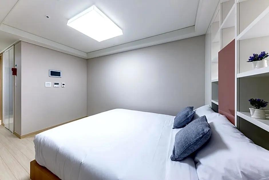 SHINSHIN HOTEL Seogwipo – photo 2
