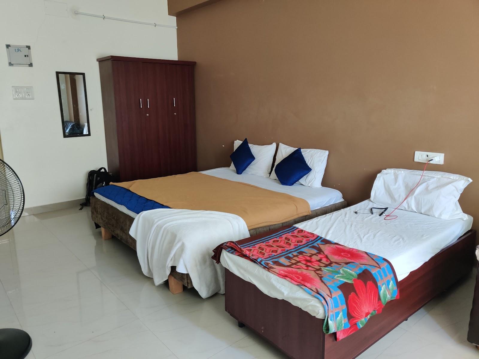 Sekaran Aura – photo 4
