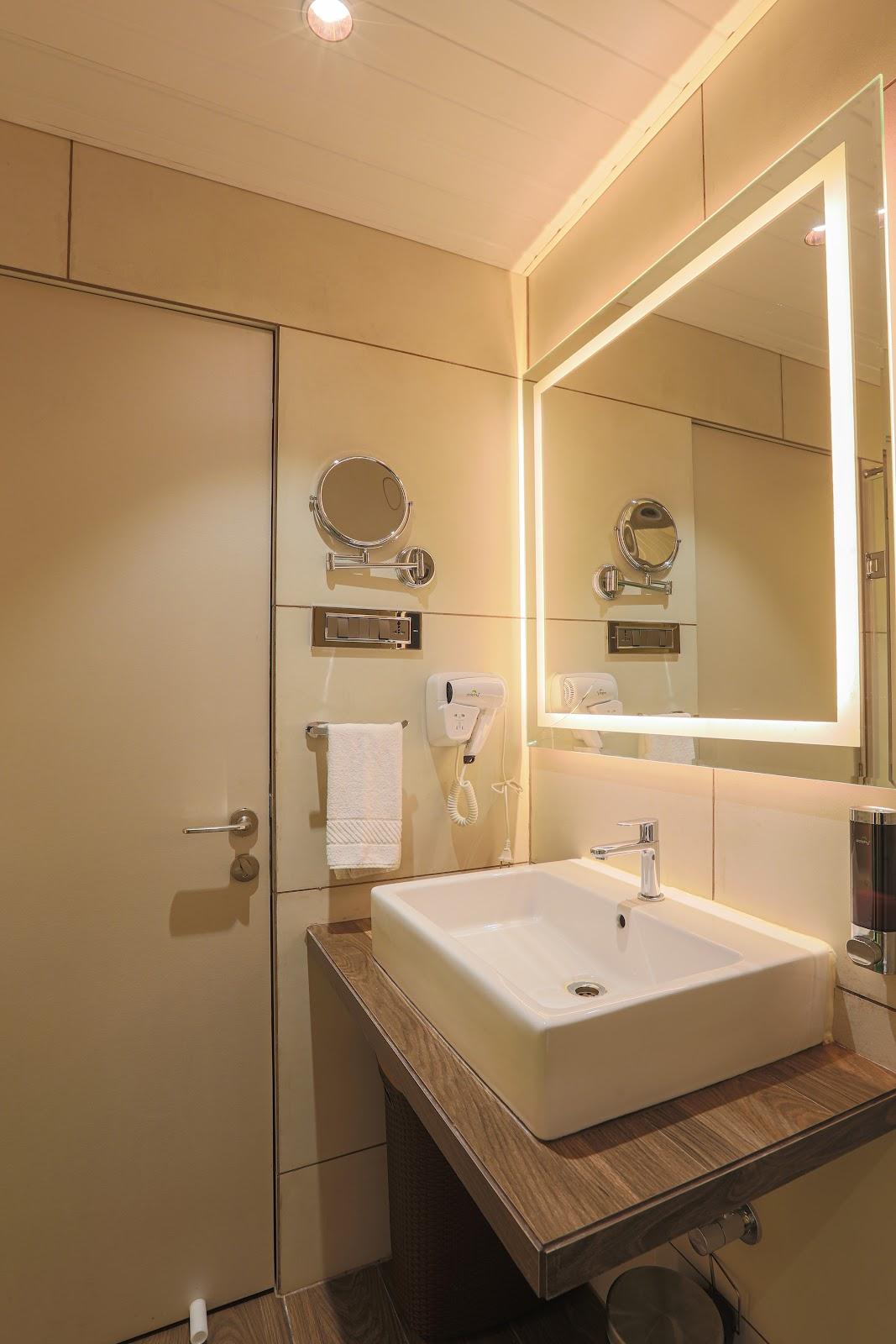 Hotel Surya Prakash – photo 4