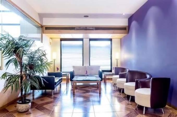 The Royal Orchid – photo 4