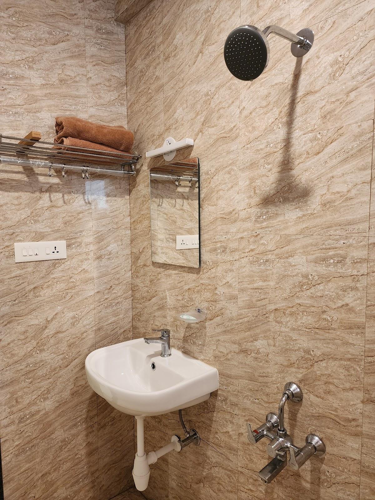 The Regal-Luxury Boutique Stays – photo 4