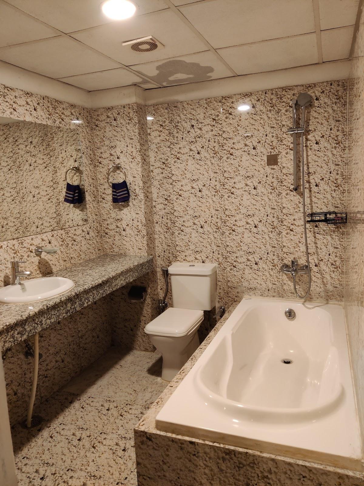 Royal View Resort – photo 4