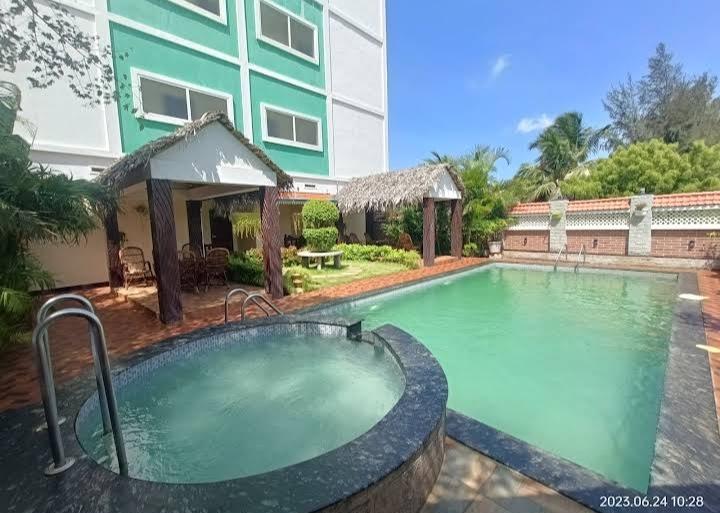 All Seasons Guest House | Rooms & Dorms – photo 4
