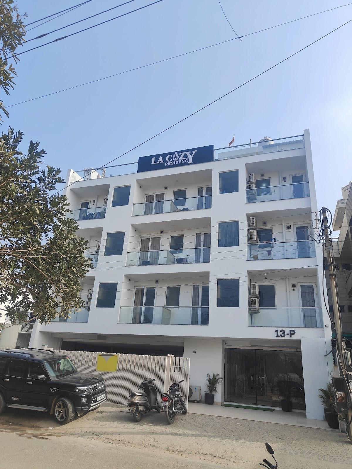 La Cozy Residency – photo 1