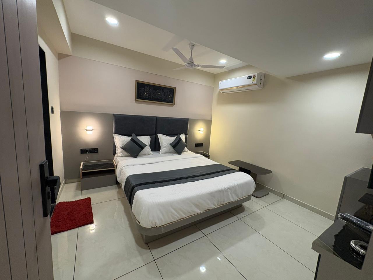 Hotel Prominent Town – photo 2