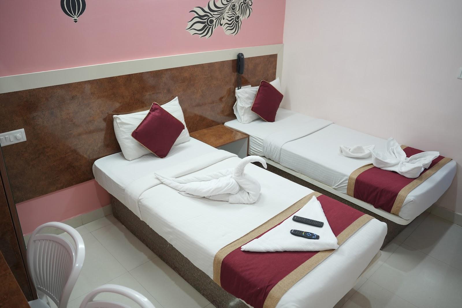 Sasthi Suites – photo 3