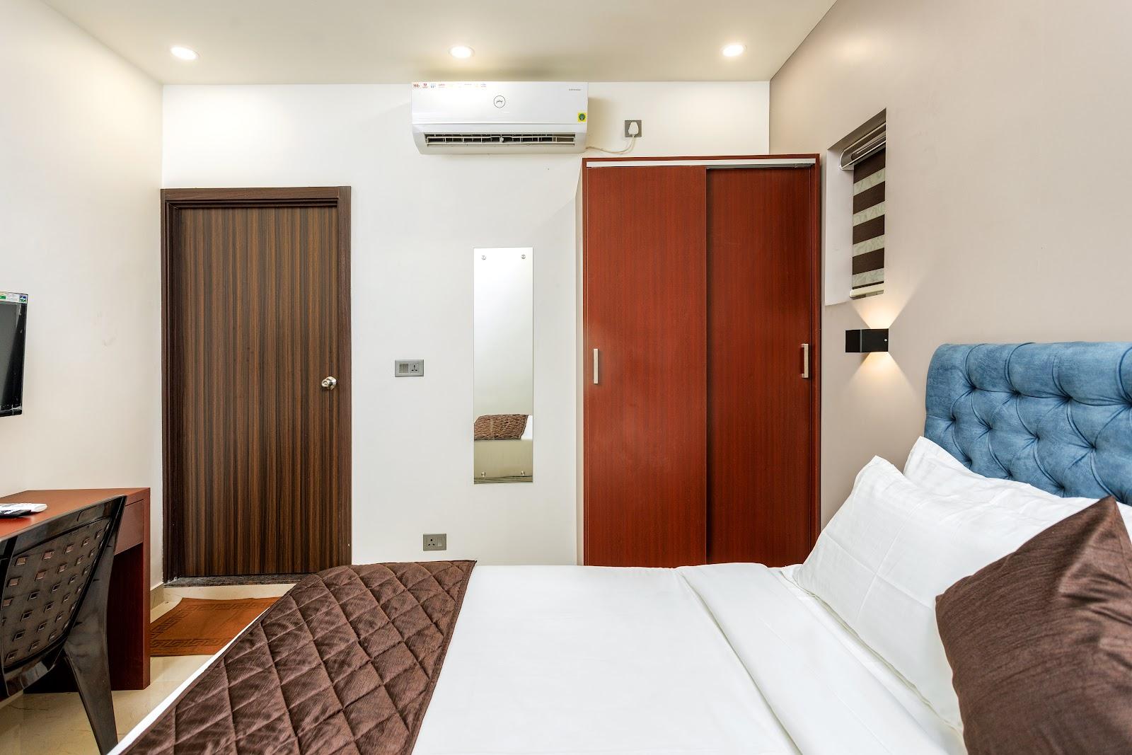 The Lotaz Hotel – photo 4