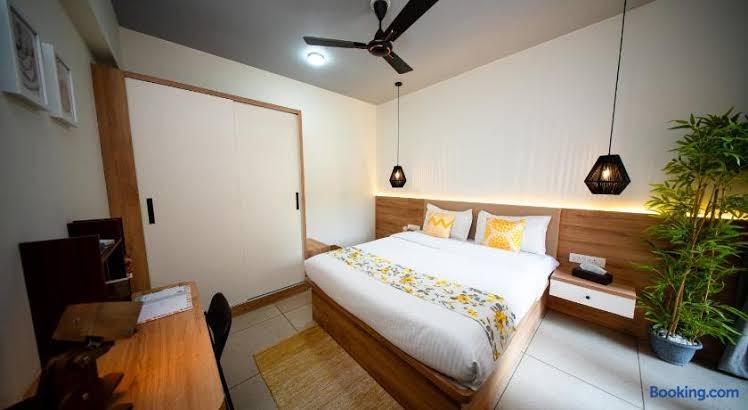 Casa Luma 1BHK Furnished Siolim Swimming Pool Jacuzzi Sauna – photo 2