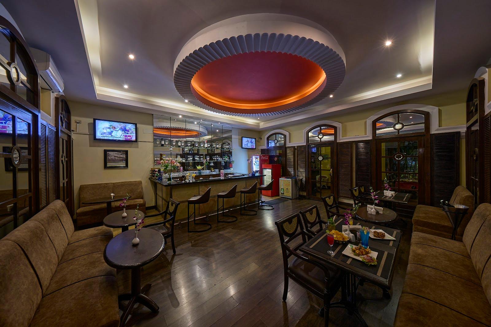 Royal Orchid Metropole Mysore – photo 1