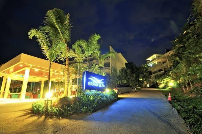 Grand Bleu Ocean View Pool Suite – photo 1