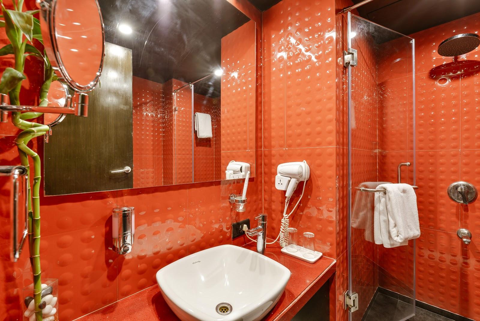 Dragonfly Hotel - The Art Hotel – photo 4