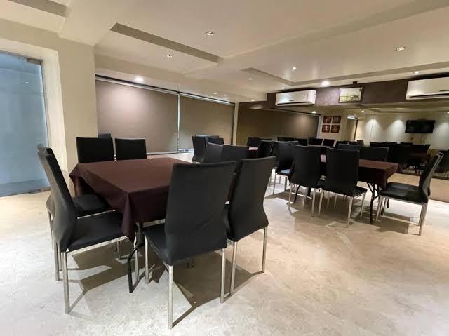 HOTEL ASTON INTERNATIONAL – photo 3