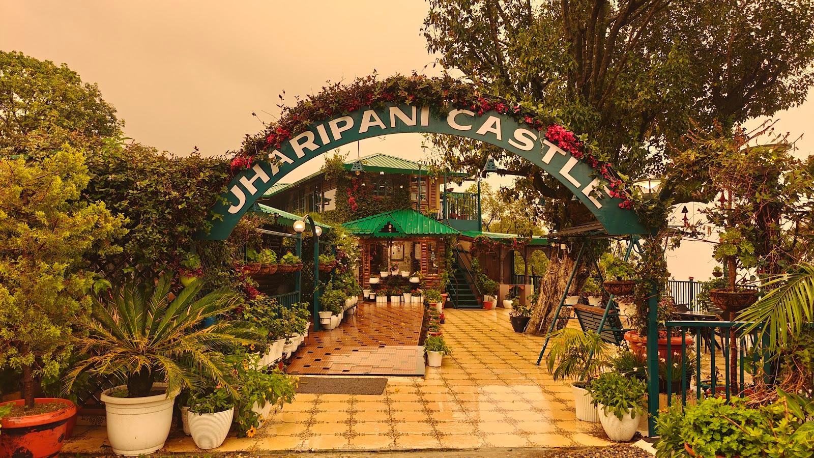 Jharipani Castle – photo 1