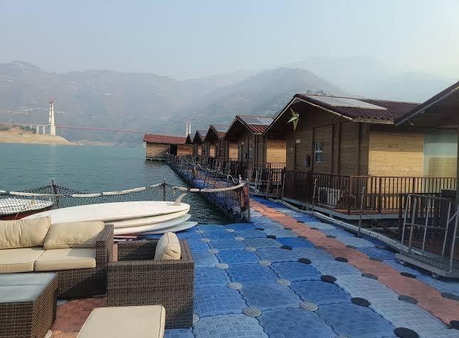 Hotel Le ROI Lake View, Koti