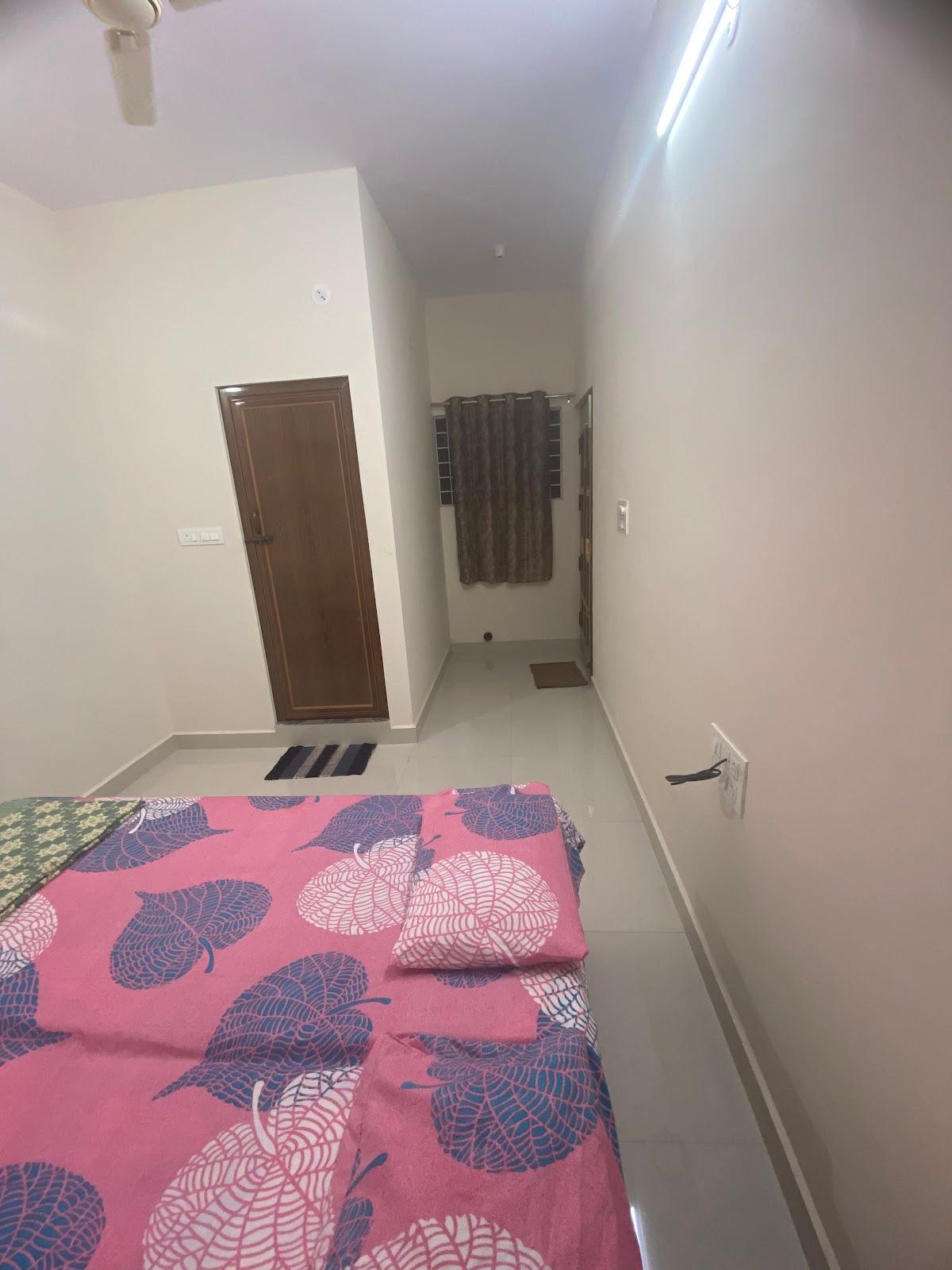 Hotel Vel Residency - Opp SMVT Bengaluru Station – photo 4