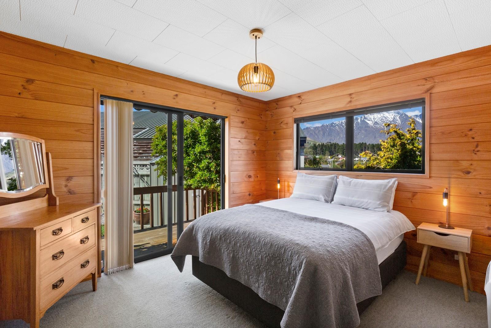 Tāhuna Hideaway - Queenstown Holiday Homes – photo 4
