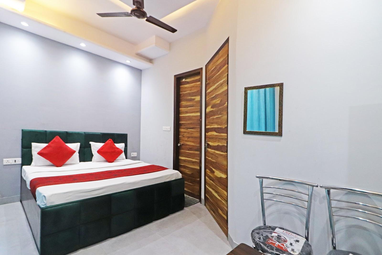 Twamev Rajouri garden by The Arrow – photo 3