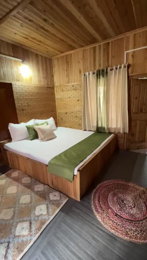 Rock Top Inn Rooms & Cafe – photo 2