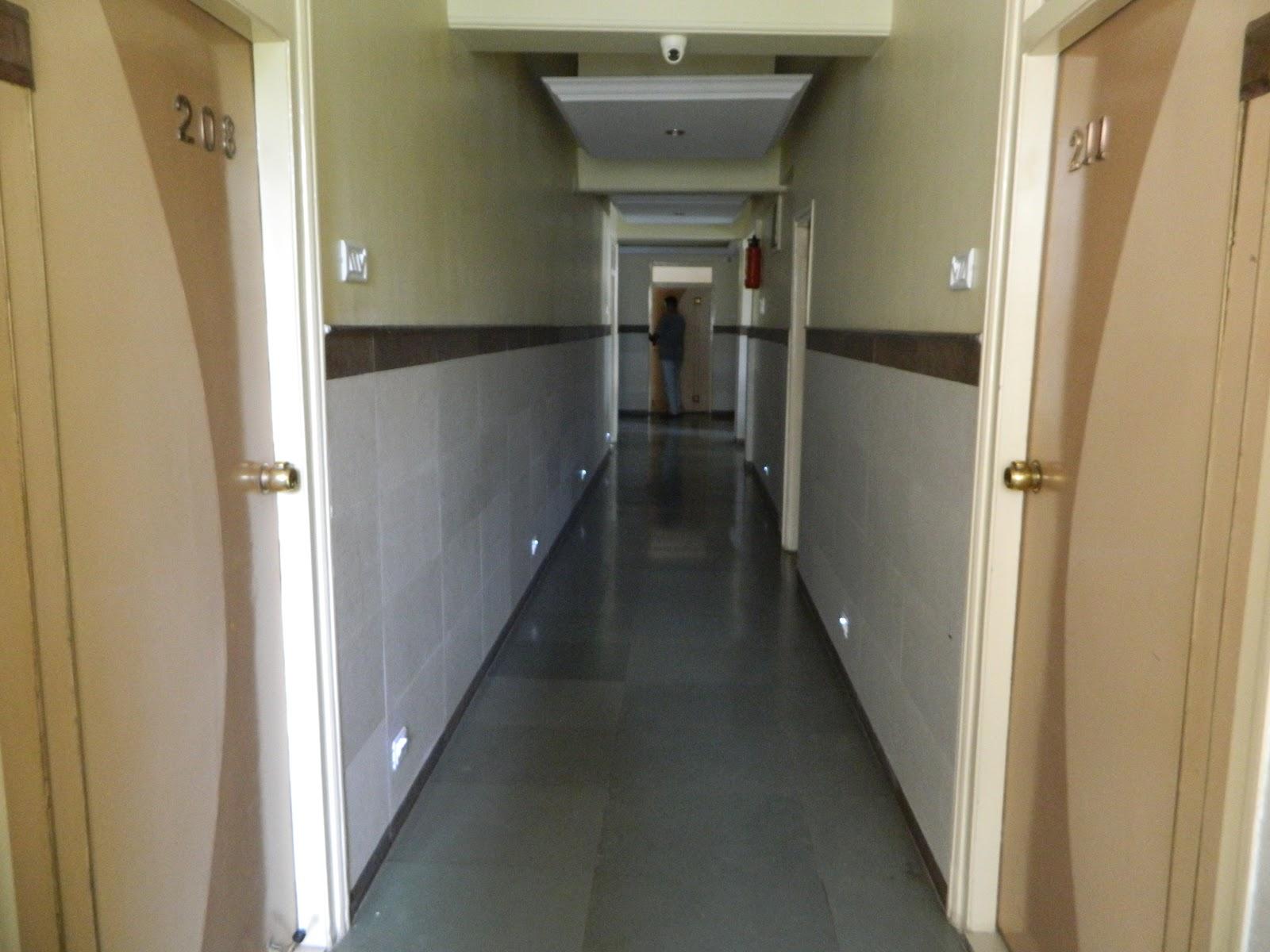Hotel Vaishali – photo 4