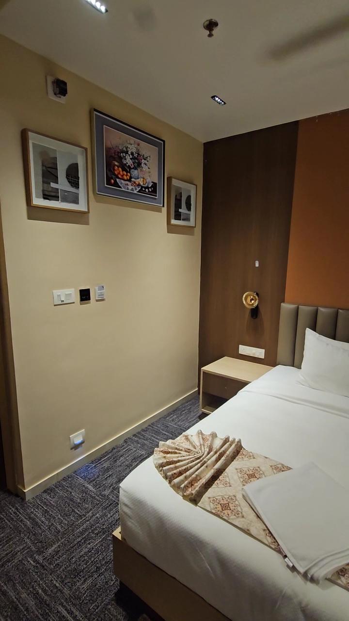 Hotel Vaishno Regal – photo 2