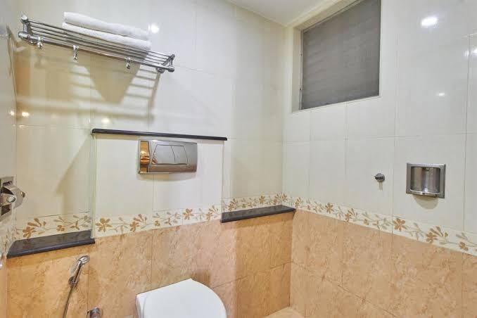 Lotus Bay View Hotel – photo 4