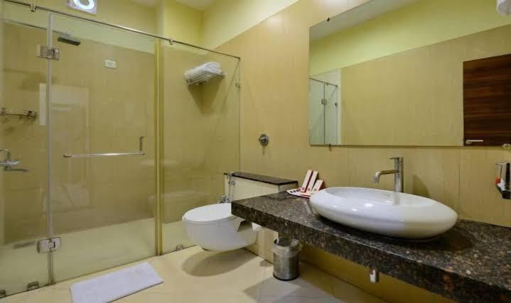 Vijayatej Clarks Inn, Patna – photo 4