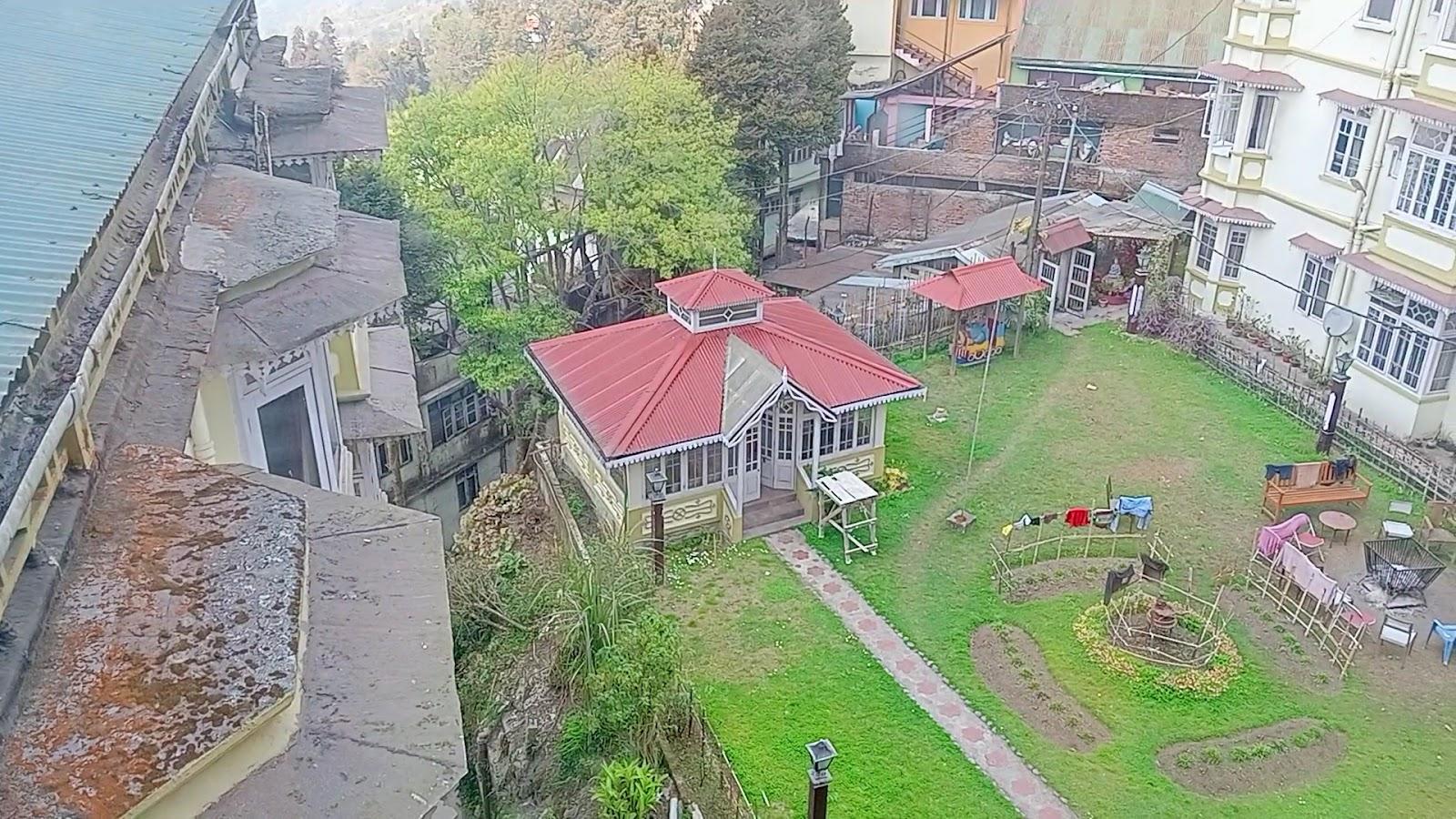 Pineridge Hotel – photo 2