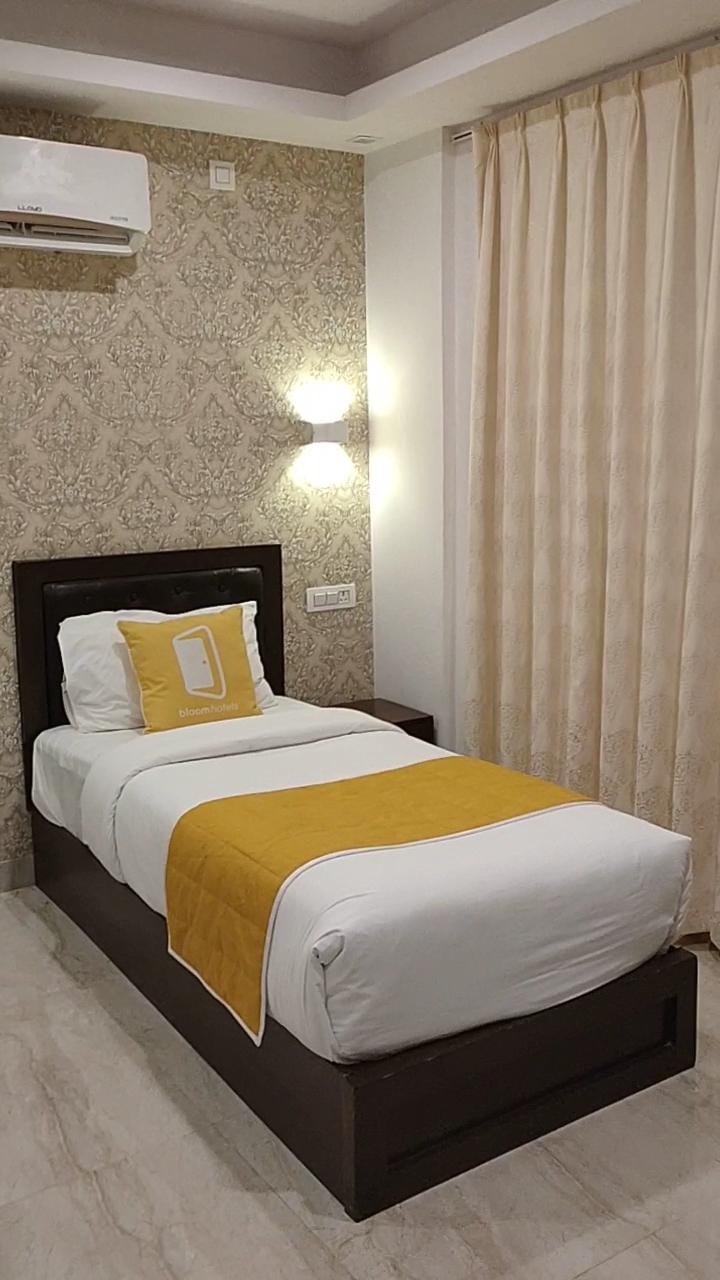 X by Bloom | Indiranagar – photo 2