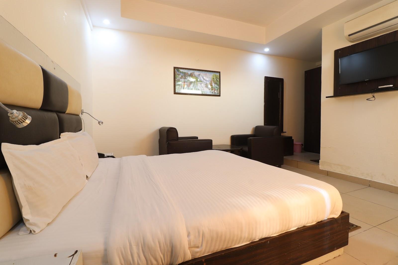 Hotel KRB Paradise – photo 4