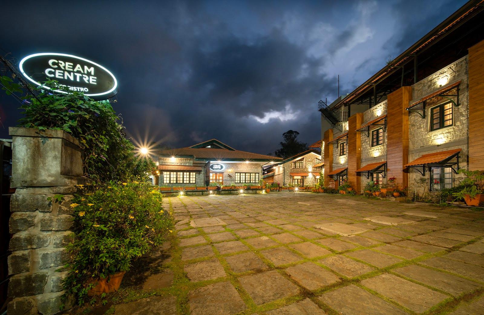 Hotel Raindrops