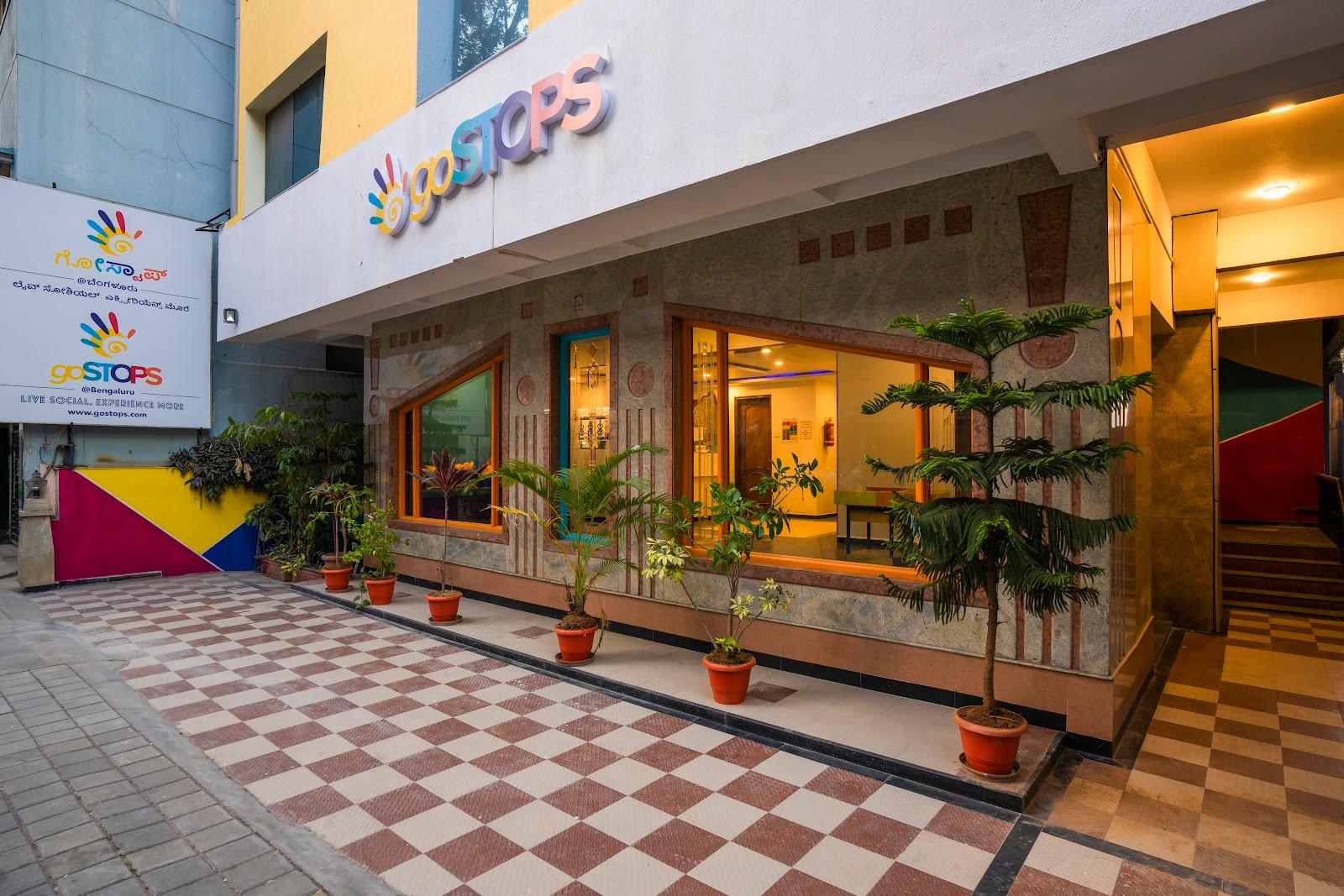 goSTOPS Bengaluru, Gandhi Nagar Majestic – photo 1