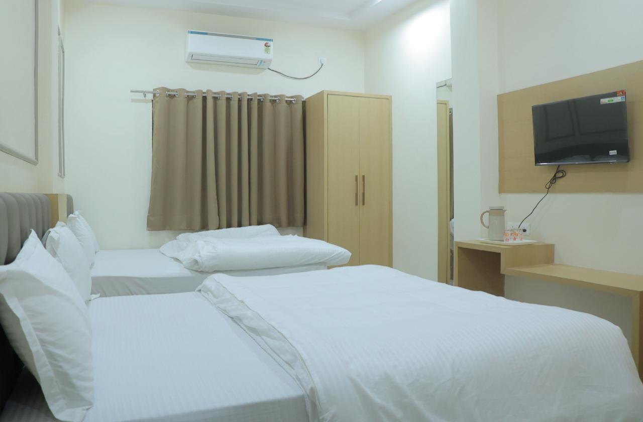 Radha Raman Inn – photo 2
