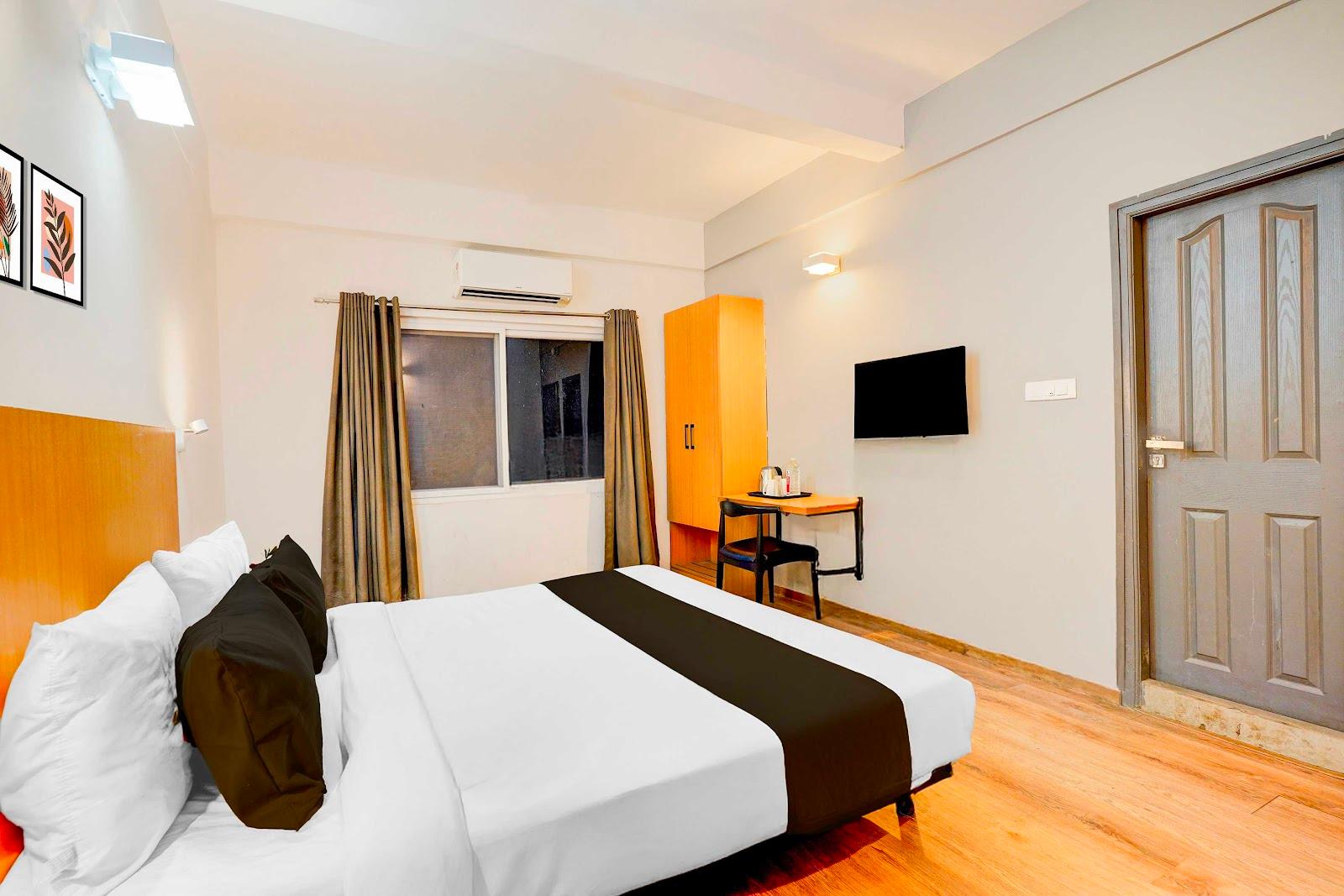 Townhouse Oak Bangalore K R Pura Metro Station – photo 2