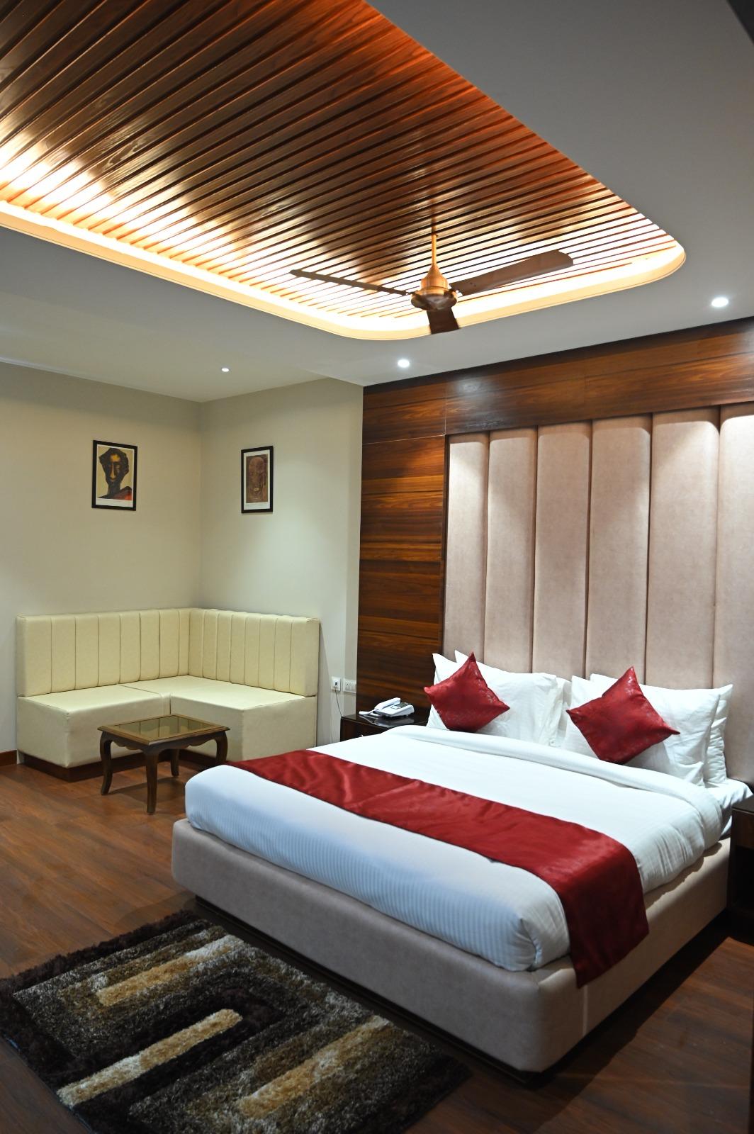 Hotel Lamp Inn Panchkula – photo 3