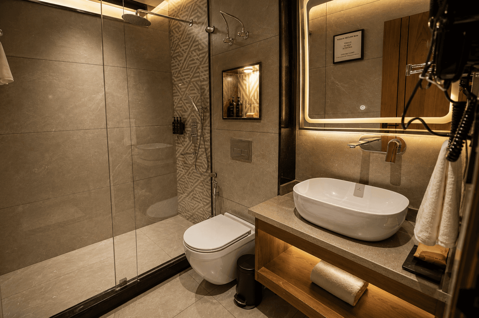 Four Leaf Hotel, Dehradun – photo 4