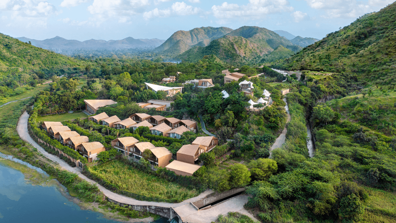 Taj Aravali Resort & Spa, Udaipur