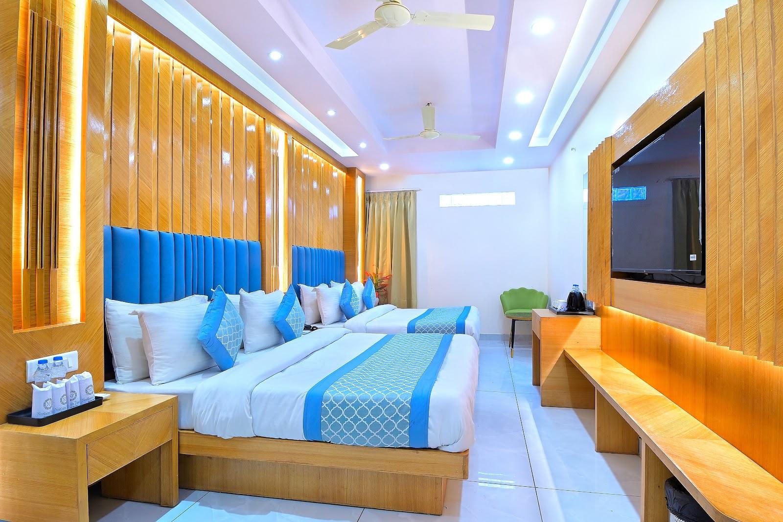 New Hotel Northern Palace – photo 3