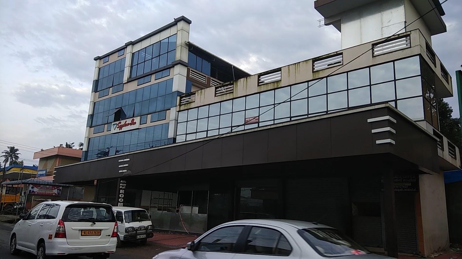 Sapphire Inn – photo 2