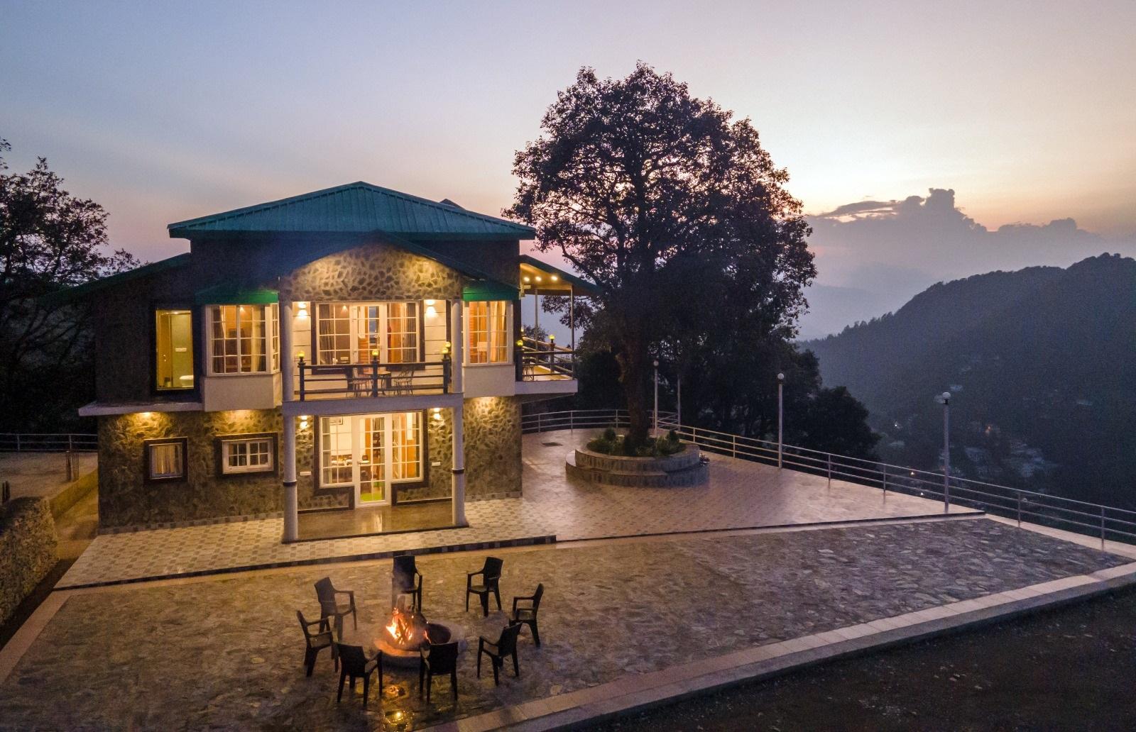 Foxoso Aamari Resort - Ramgarh, Uttarakhand