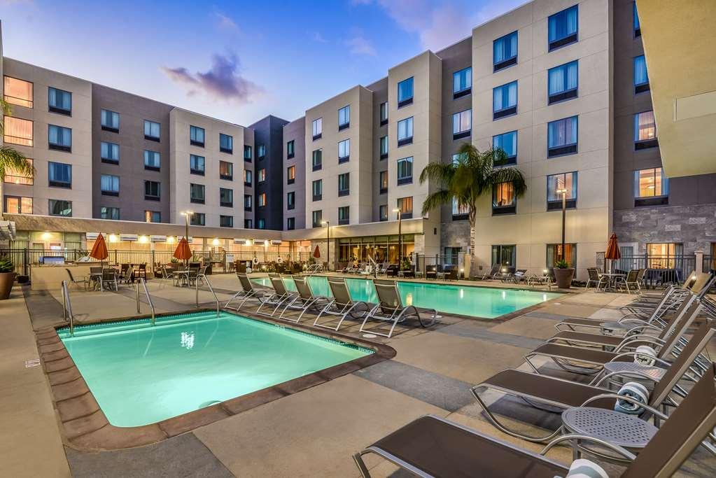 Homewood Suites by Hilton Anaheim Resort - Convention Center – photo 1