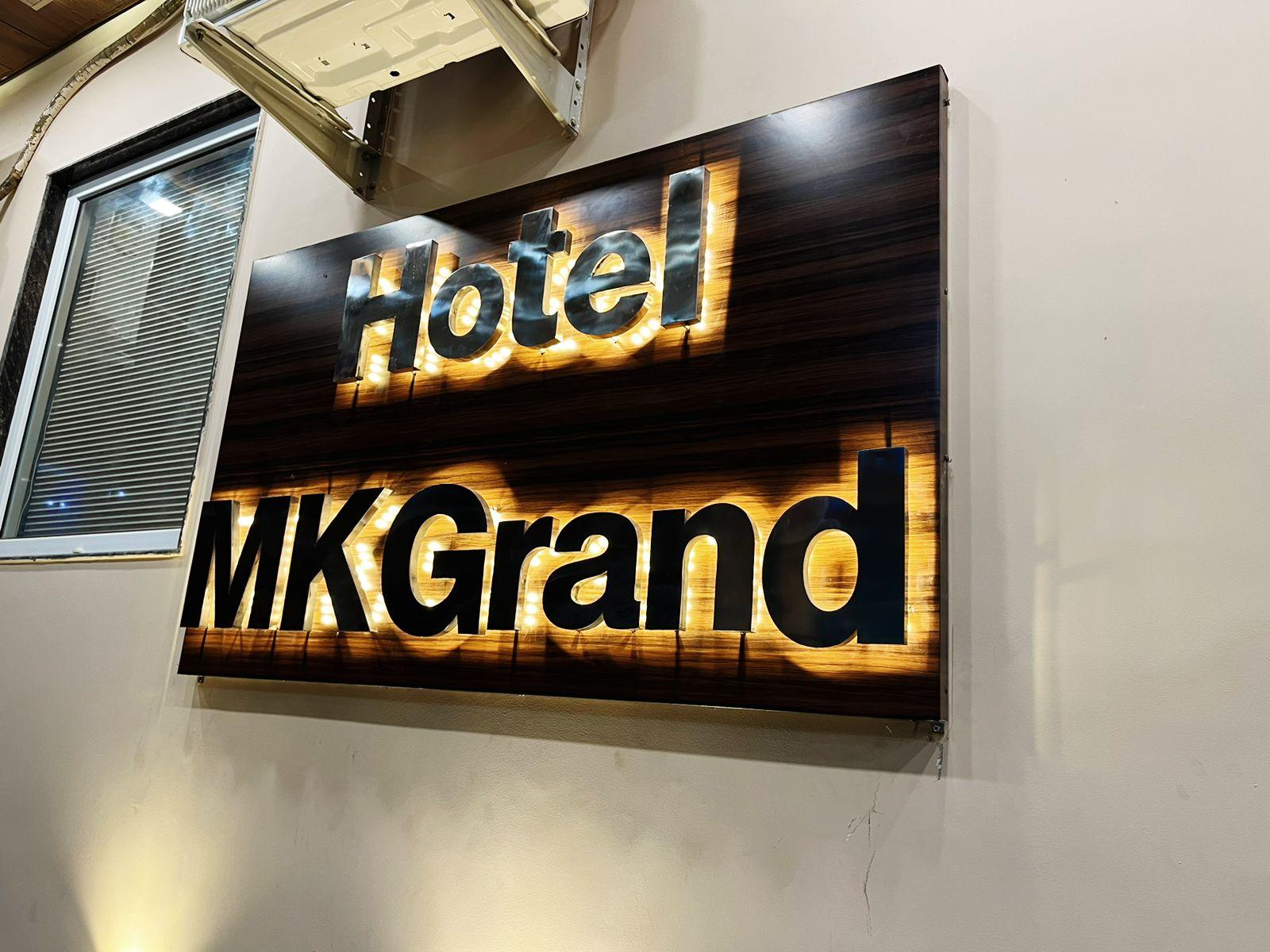 Hotel M K Grand Godowlia Ishwar Tower – photo 4
