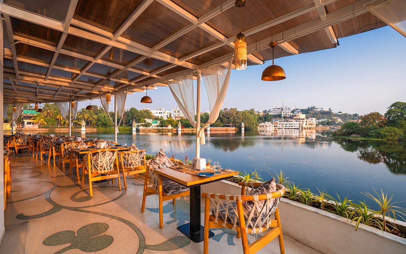 Moustache Udaipur Verandah – photo 1