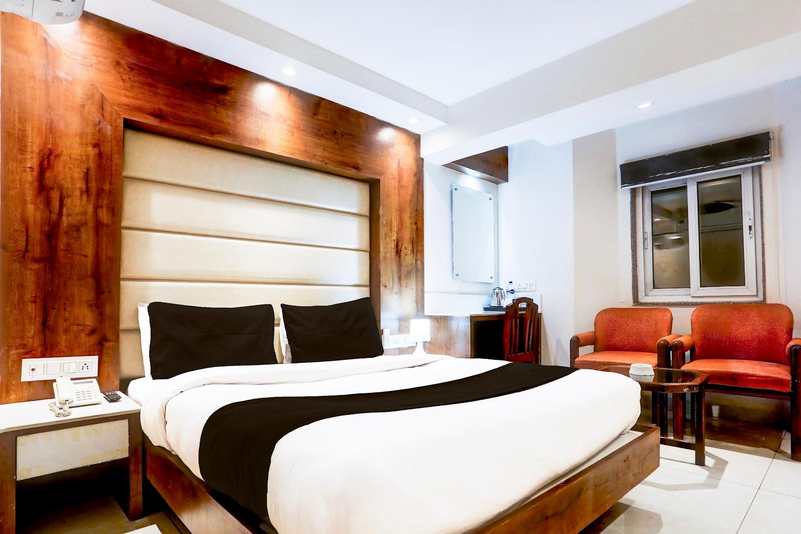 Super Townhouse by OYO Padav Square Gwalior Formerly Hotel Shelter – photo 2