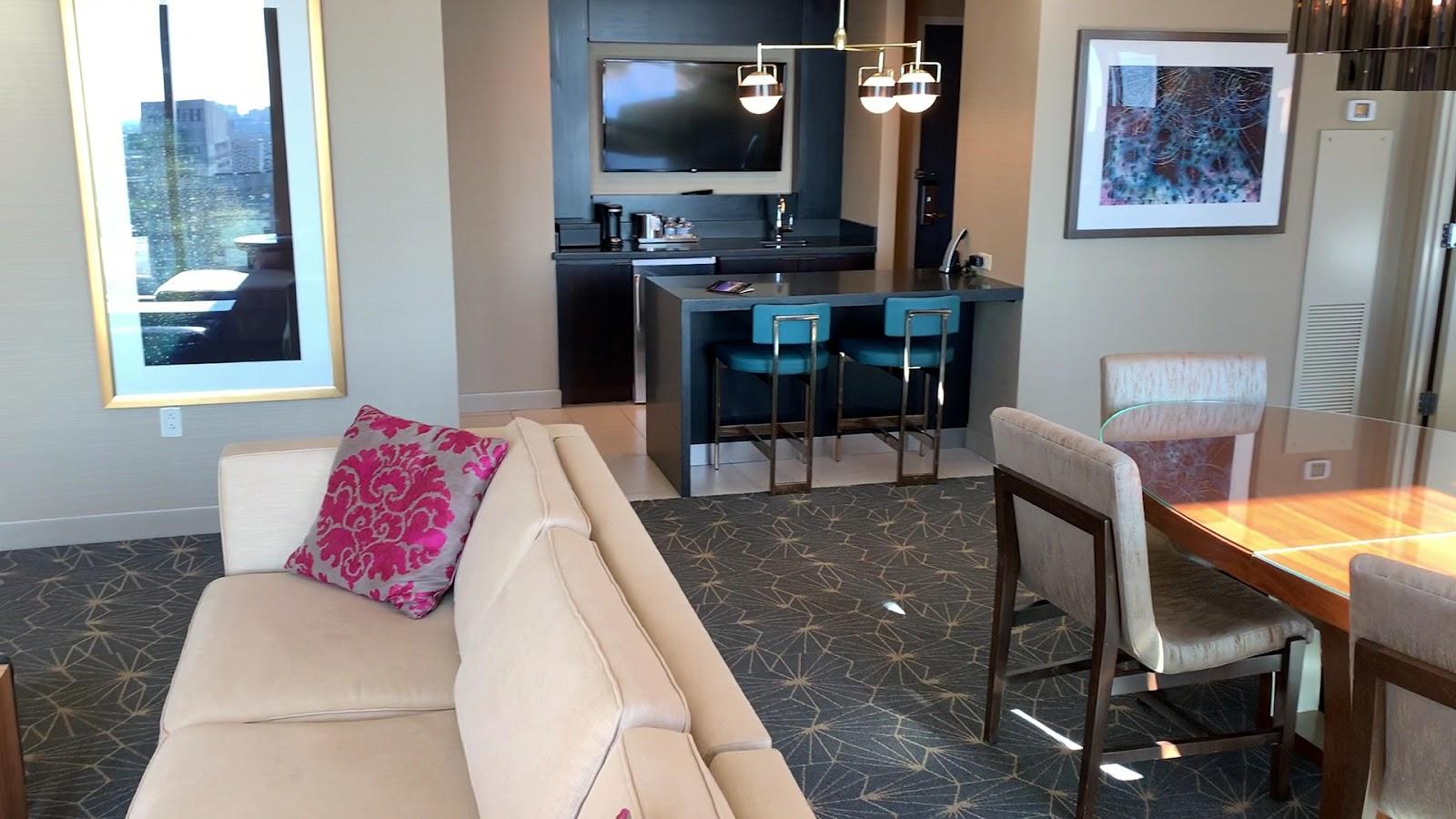 Marriott Marquis Houston – photo 2