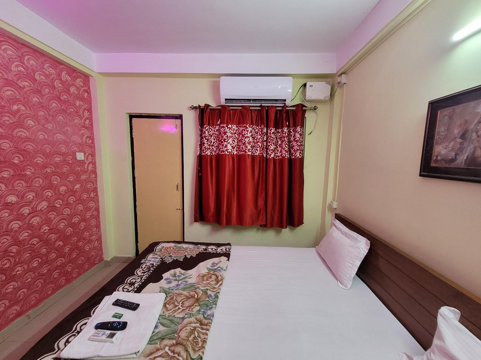 Hotel Deep Ganga – photo 4