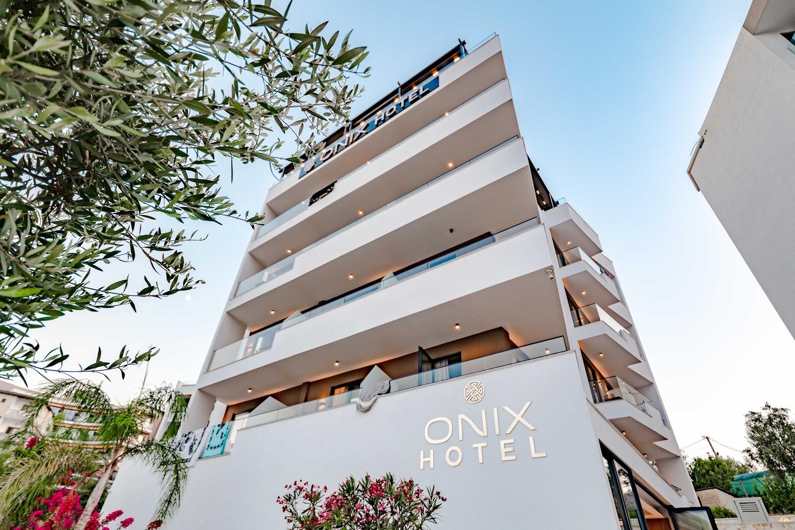 Onix Hotel – photo 1