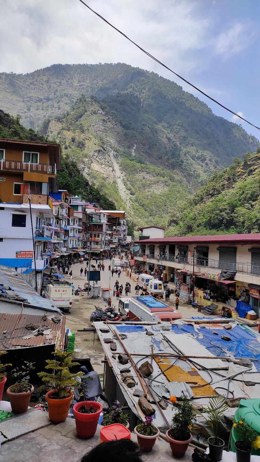 Sonprayag Market – photo 1