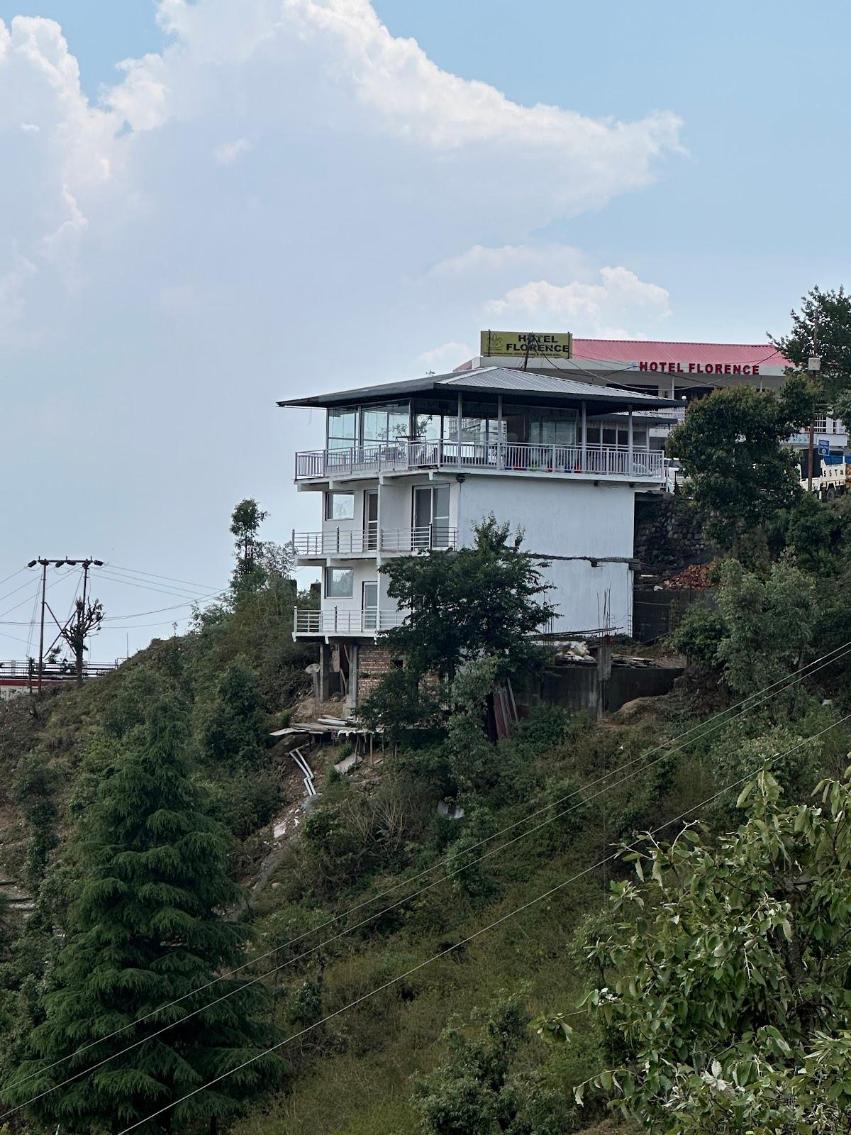 Evaara Stays and Cafe – photo 4