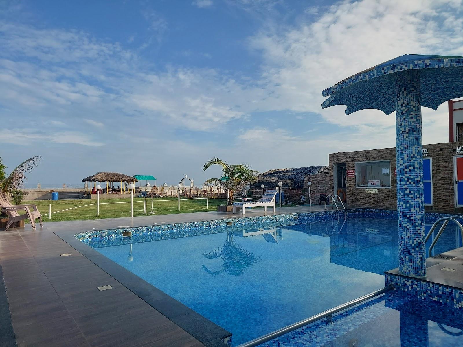 Bombay Beach Resort