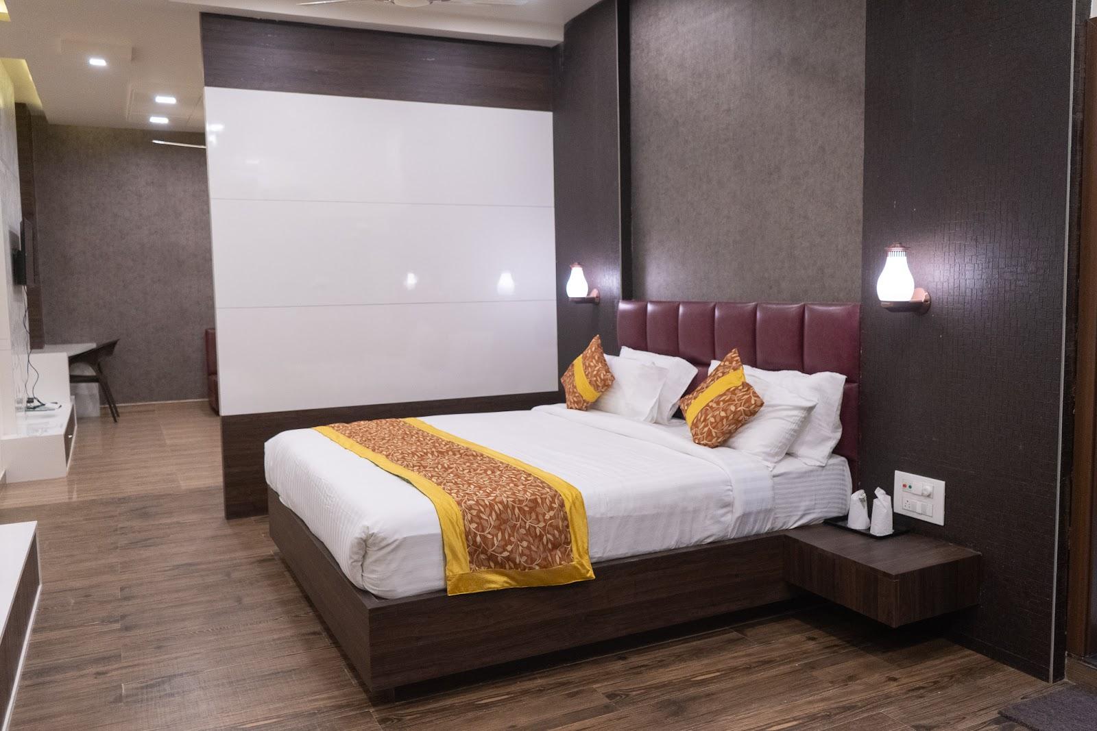GRS, Hotel The Grand Radhe Shyam, New Bus Stand, Ambikapur, Sarguja 497001 – photo 3